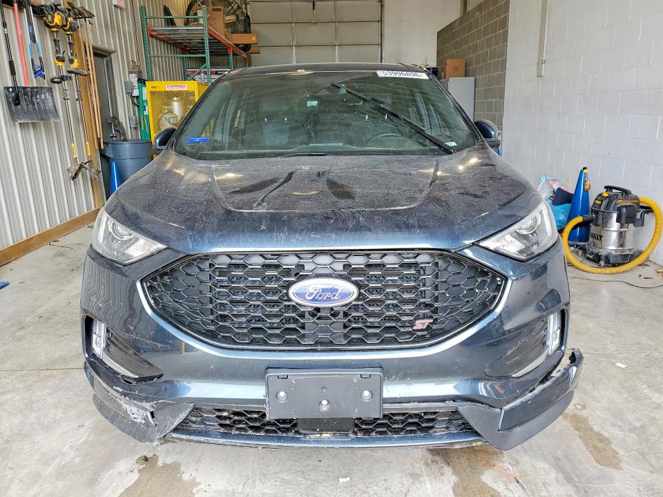 Photo 5 from auction – 2023 FORD EDGE with VIN 2FMPK4AP2PBA13932