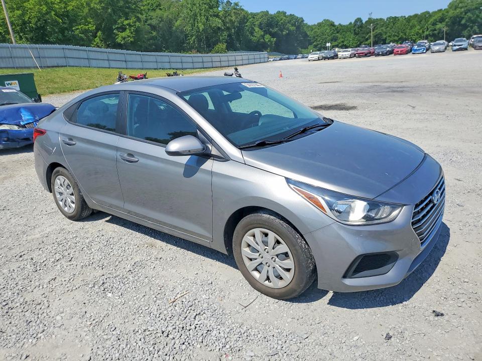 Снимка 4 от търг – 2022 HYUNDAI ACCENT с VIN 3KPC24A67NE179315