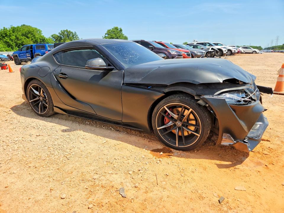 Photo 4 from auction – 2022 TOYOTA GR SUPRA with VIN WZ1DB0C01NW051388