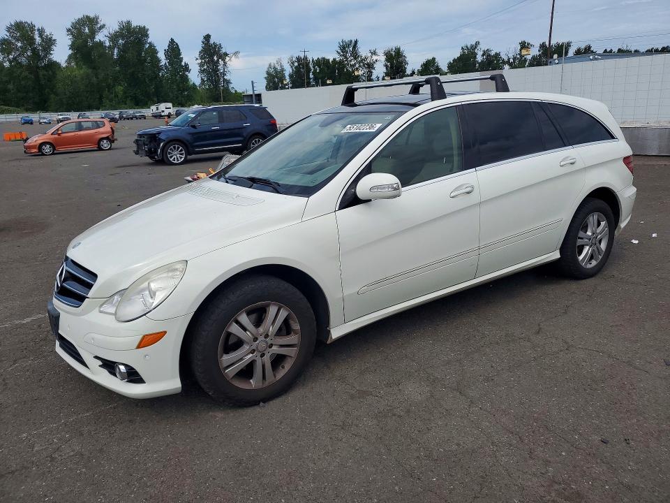 MERCEDES-BENZ R 2009 with VIN 4JGCB65E89A092881 - Photo from auction