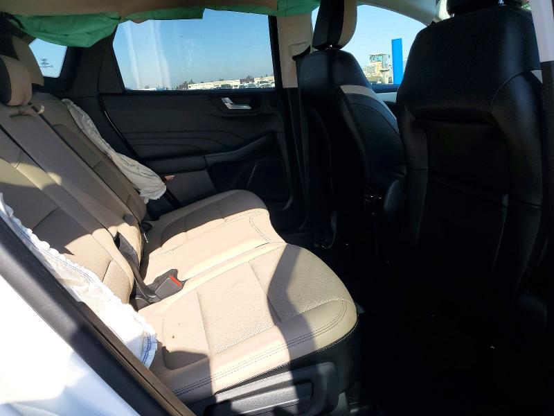 Photo 10 from auction – 2022 FORD ESCAPE with VIN 1FMCU0KZXNUB94836