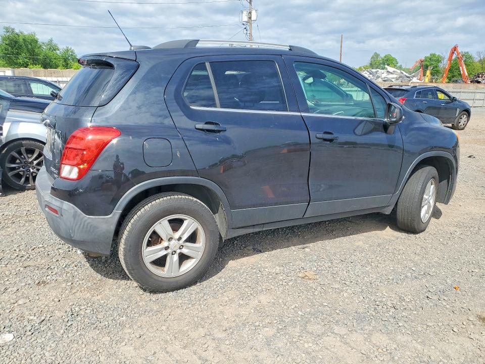 Photo 3 from auction – 2016 CHEVROLET TRAX with VIN KL7CJPSB0GB601549