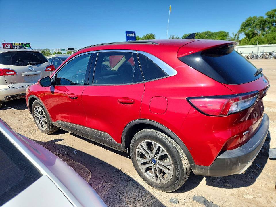 Photo 2 from auction – 2020 FORD ESCAPE with VIN 1FMCU0H68LUA33766
