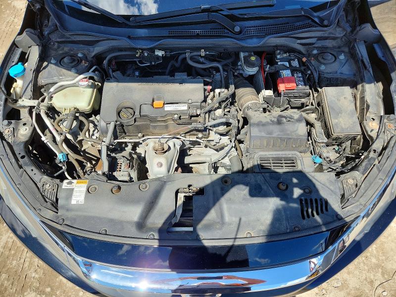 Photo 11 from auction – 2017 HONDA CIVIC with VIN 19XFC2F72HE227324