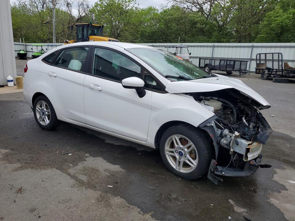 Photo 4 from auction – 2017 FORD FIESTA with VIN 3FADP4BJ2HM132315