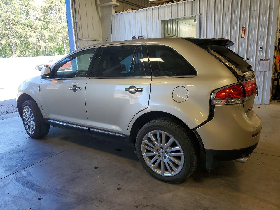 Photo 2 from auction – 2011 LINCOLN MKX with VIN 2LMDJ6JK9BBJ09317