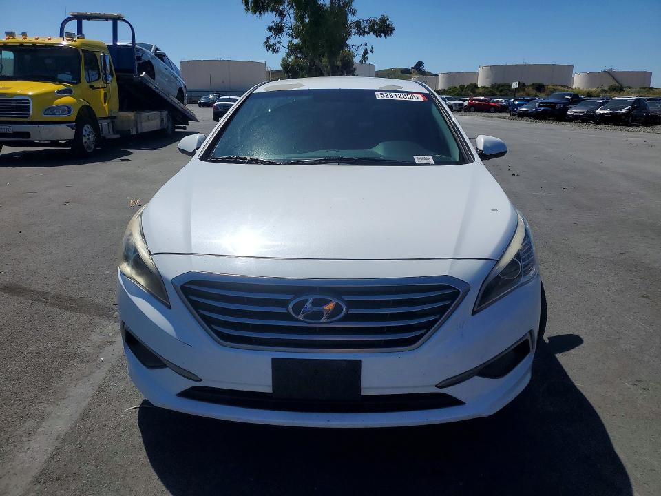 Photo 5 from auction – 2016 HYUNDAI SONATA with VIN 5NPE24AF2GH392972
