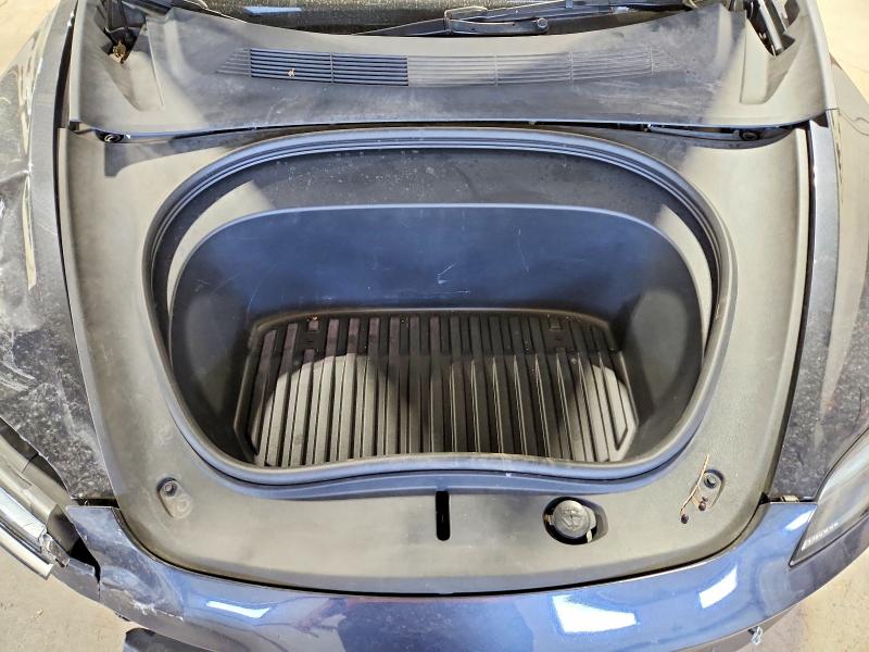 Photo 11 from auction – 2025 TESLA MODEL 3 with VIN 5YJ3E1EB0SF960180