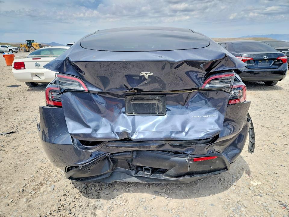 Photo 6 from auction – 2023 TESLA MODEL Y with VIN 7SAYGDEE5PF893596