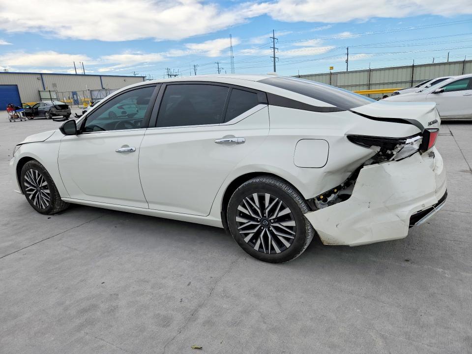 Photo 2 from auction – 2024 NISSAN ALTIMA with VIN 1N4BL4DVXRN405950