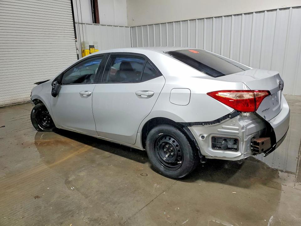 Photo 2 from auction – 2018 TOYOTA COROLLA with VIN 2T1BURHE5JC058467