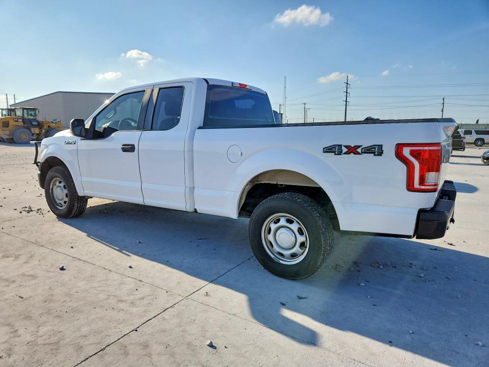 Фото 2 с аукциона – 2016 FORD F150 с VIN 1FTFX1EFXGKF33738