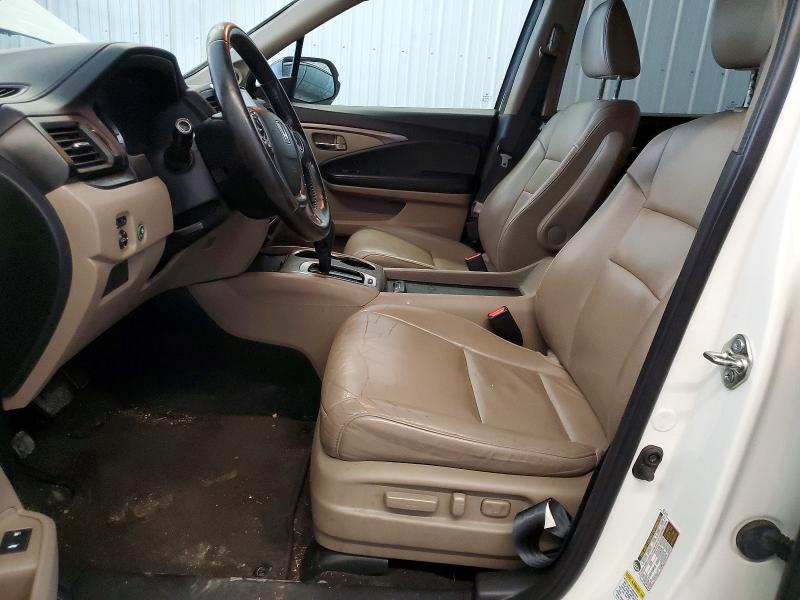 Photo 7 from auction – 2016 HONDA PILOT with VIN 5FNYF5H53GB023475