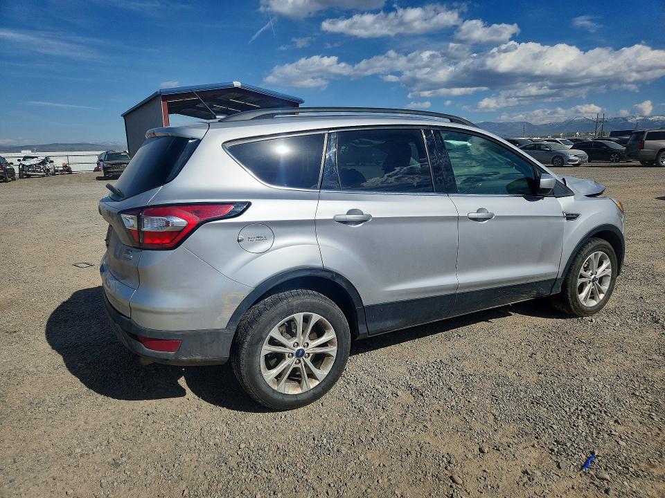 Photo 3 from auction – 2018 FORD ESCAPE with VIN 1FMCU0GD0JUB96909