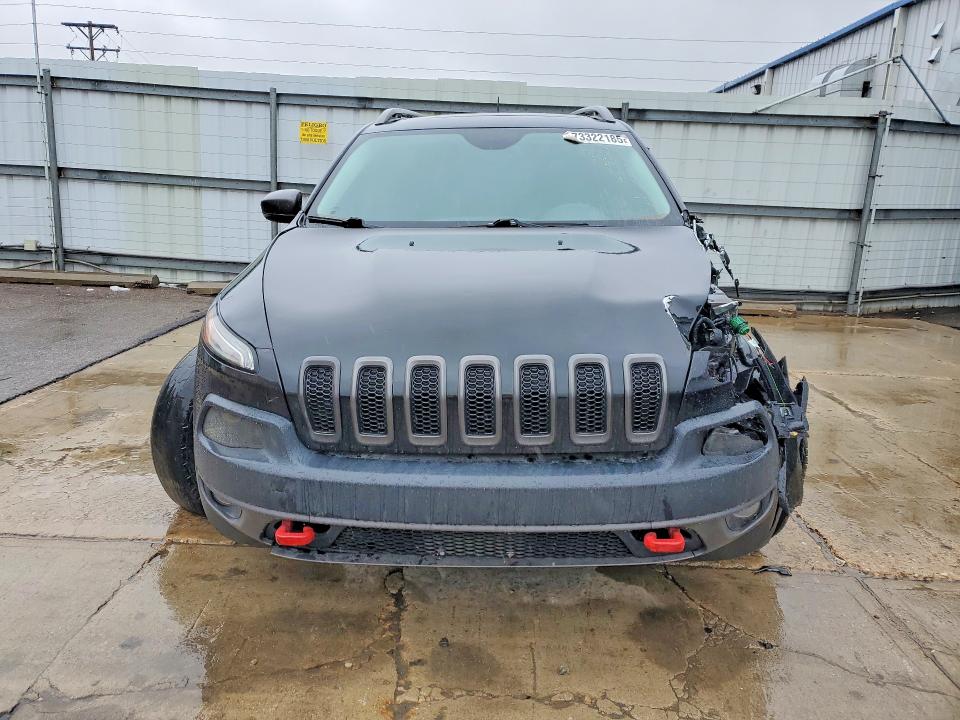 Photo 5 from auction – 2015 JEEP CHEROKEE with VIN 1C4PJMBS3FW693959