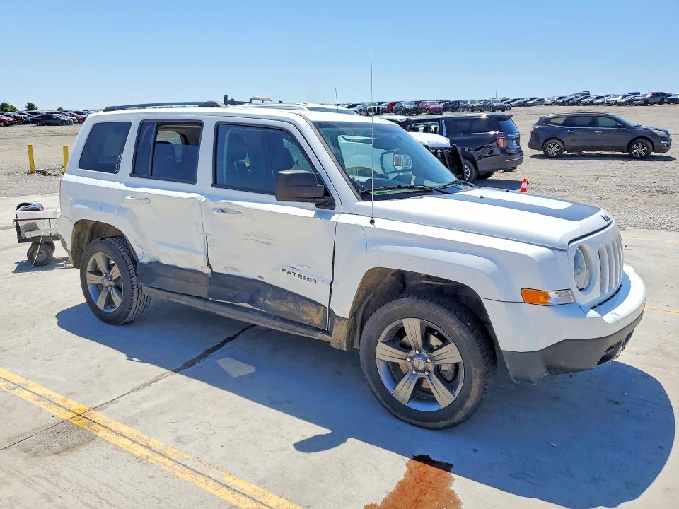 Photo 4 from auction – 2016 JEEP PATRIOT with VIN 1C4NJPBA3GD649196