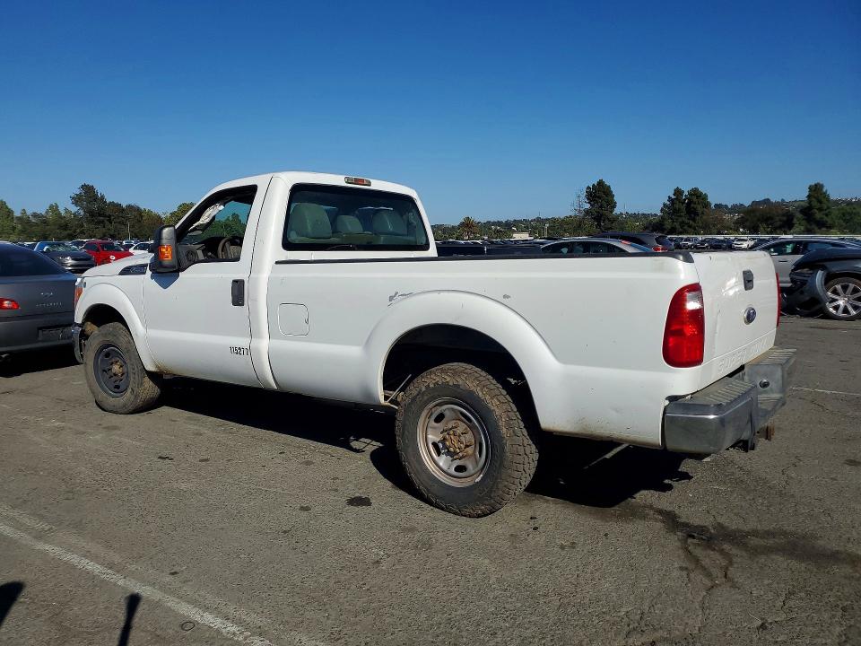 Фото 2 с аукциона – 2013 FORD F250 с VIN 1FTBF2A62DEB52747