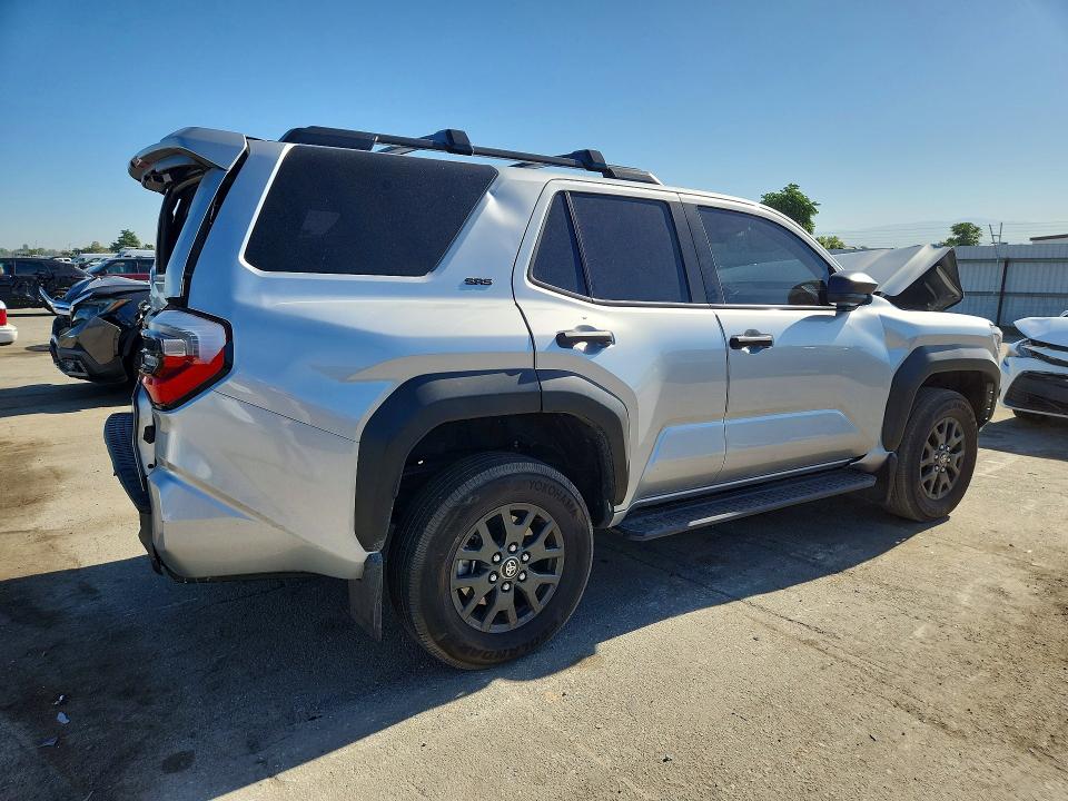 صورة رقم 3 من المزاد - 2025 TOYOTA 4RUNNER مع VIN JTEVA5BR7S5024681