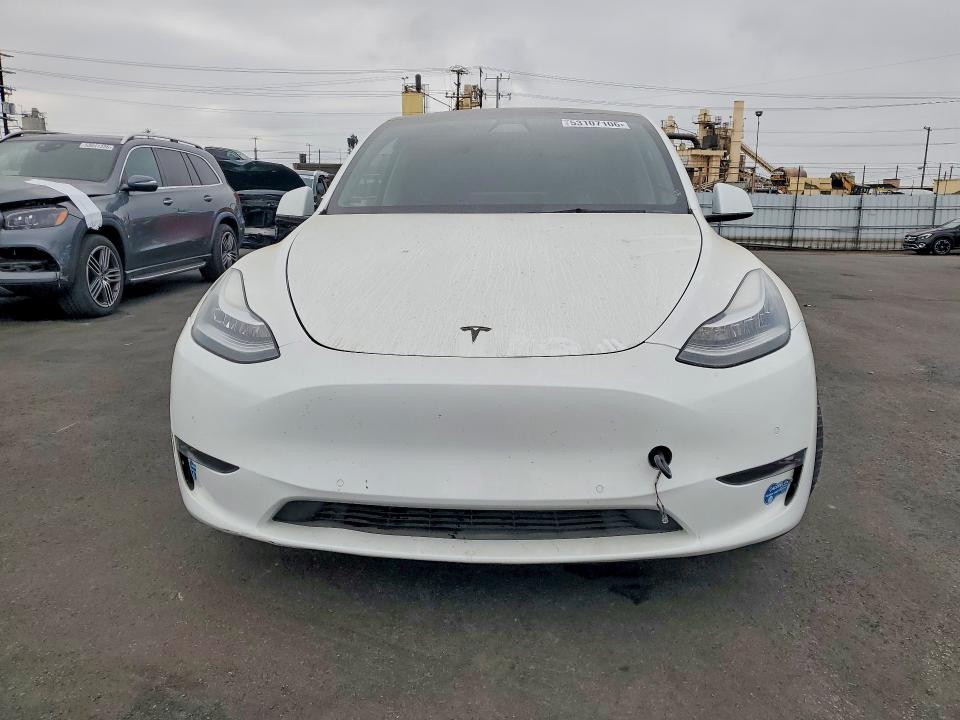 Photo 5 from auction – 2021 TESLA MODEL Y with VIN 5YJYGDEEXMF217489