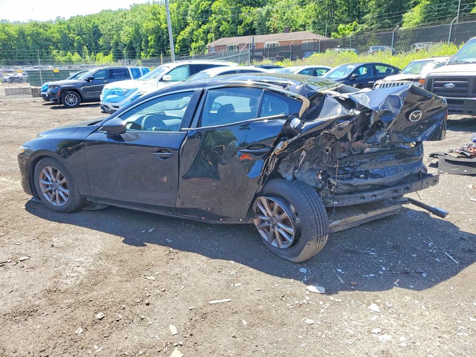 Photo 2 from auction – 2021 MAZDA 3 with VIN JM1BPAALXM1313849
