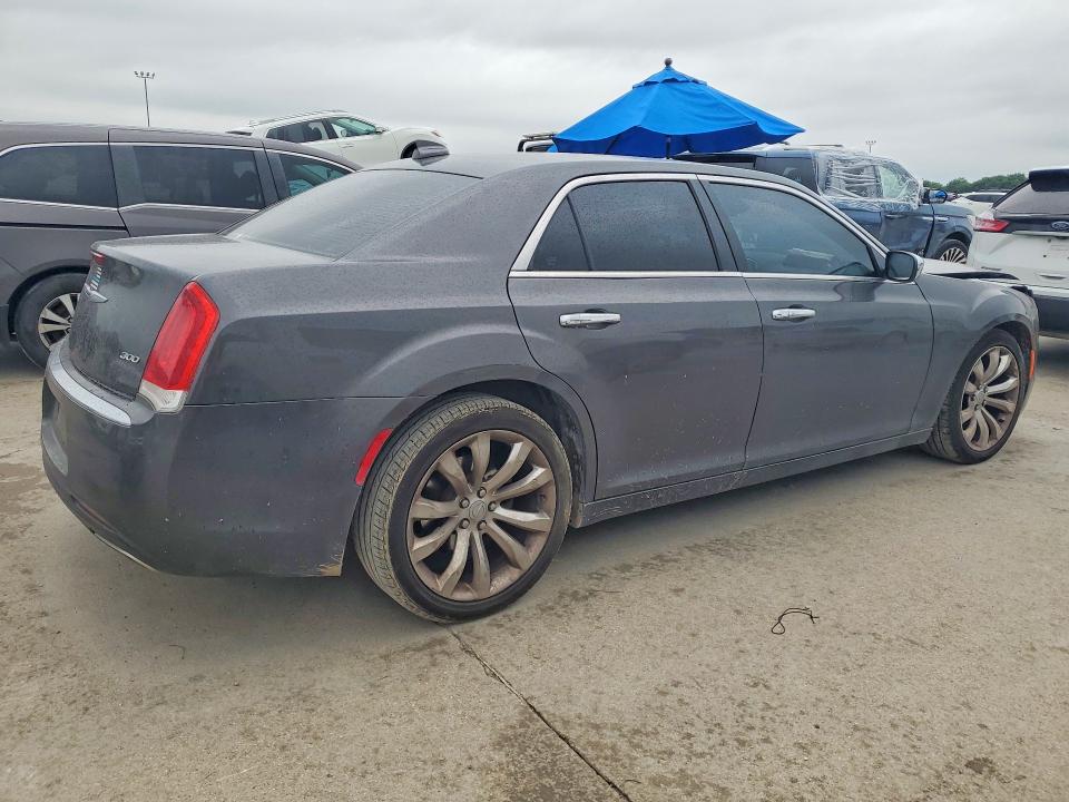 Zdjęcie 3 z aukcji – 2019 CHRYSLER 300 z VIN 2C3CCAEG3KH698168