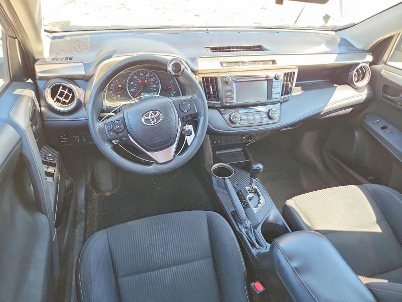 Foto 8 de la subasta – 2013 TOYOTA RAV4 con VIN 2T3RFREVXDW106701