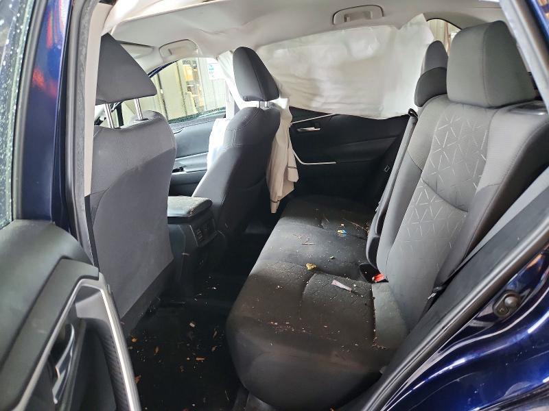Photo 11 from auction – 2021 TOYOTA RAV4 with VIN 2T3W1RFV1MW112063