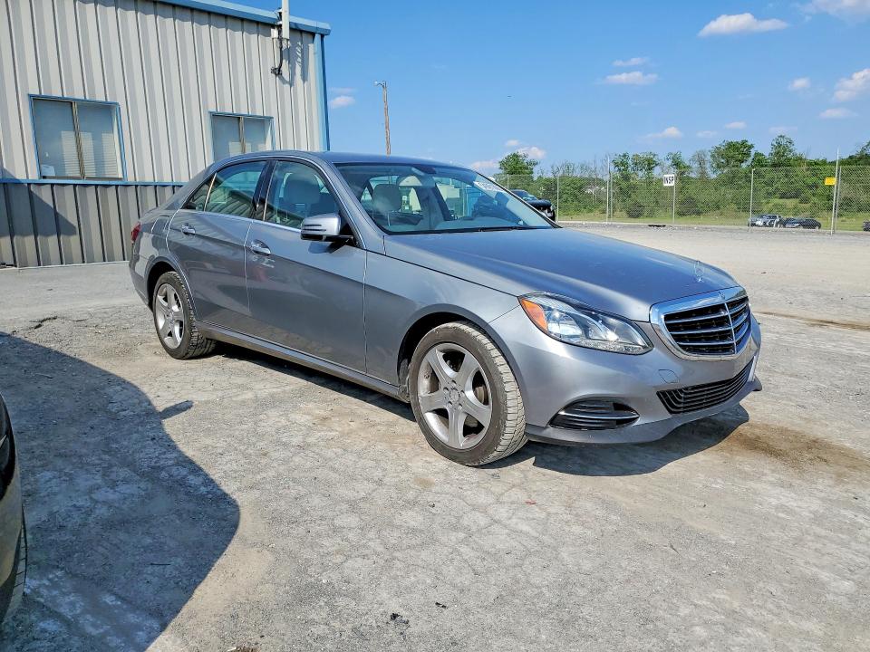Photo 4 from auction – 2014 MERCEDES-BENZ E with VIN WDDHF5KBXEA888826