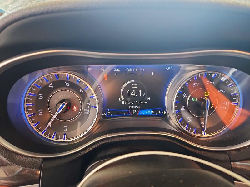 Photo 9 from auction – 2019 CHRYSLER 300 with VIN 2C3CCAAGXKH609945