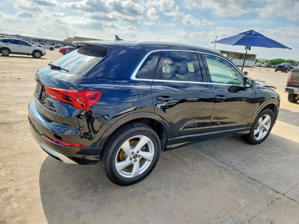 Photo 3 from auction – 2022 AUDI Q3 with VIN WA1AUCF3XN1031246