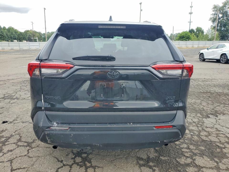 Photo 6 from auction – 2024 TOYOTA RAV4 with VIN 2T3A1RFV9RC470790