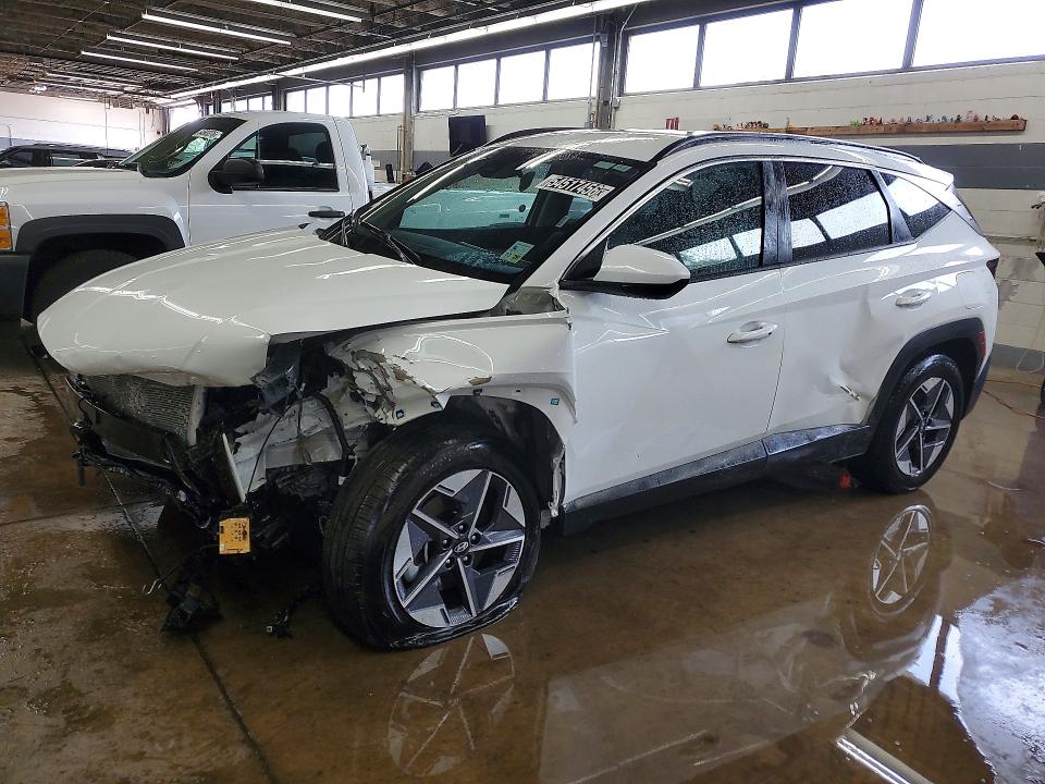 Photo 1 from auction – 2026 HYUNDAI TUCSON with VIN 5NMJB3DE1TH632273
