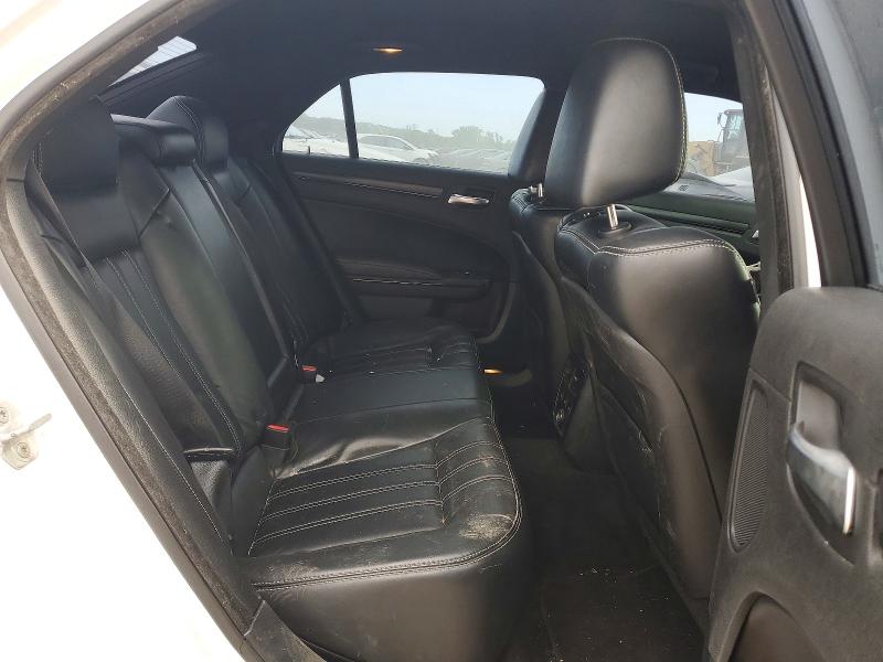 Photo 10 from auction – 2013 CHRYSLER 300 with VIN 2C3CCABT6DH698640