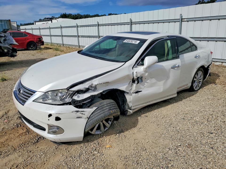 LEXUS ES 2011 with VIN JTHBK1EG3B2467384 - Photo from auction