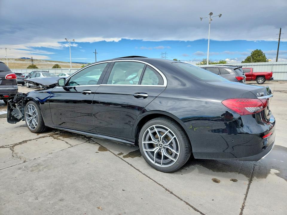 Photo 2 from auction – 2021 MERCEDES-BENZ E with VIN W1KZF8EB6MA964803