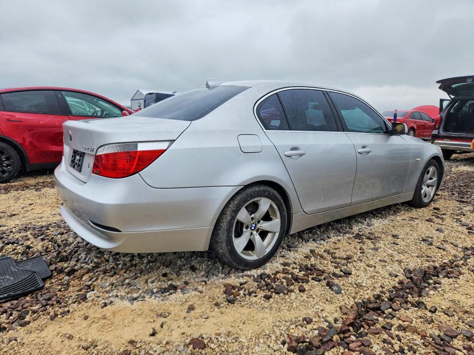 Photo 3 from auction – 2005 BMW 525 with VIN WBANA53585B855657