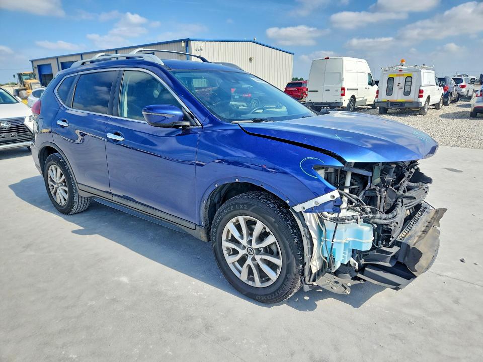 Photo 4 from auction – 2019 NISSAN ROGUE with VIN 5N1AT2MT7KC841306