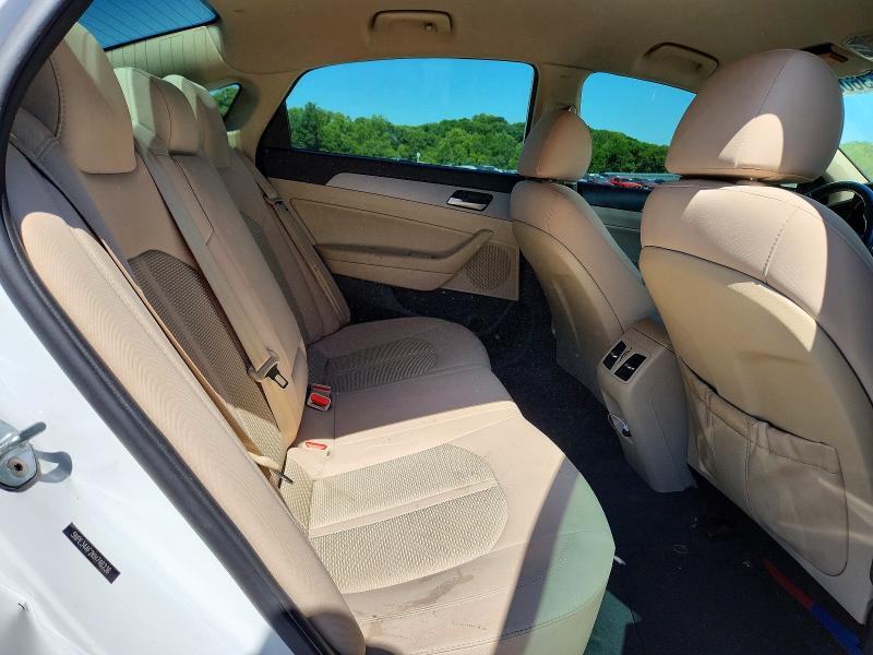 Photo 10 from auction – 2019 HYUNDAI SONATA with VIN 5NPE34AF2KH746236