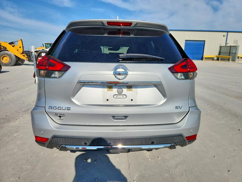 Photo 6 from auction – 2019 NISSAN ROGUE with VIN KNMAT2MT2KP518472
