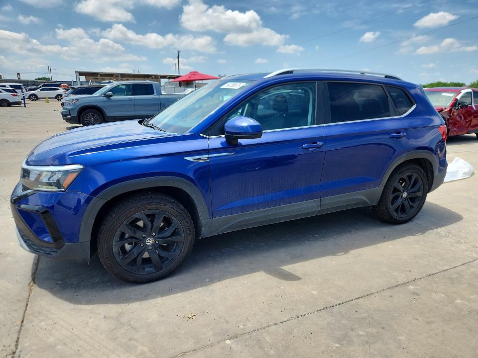 2022 VOLKSWAGEN TAOS