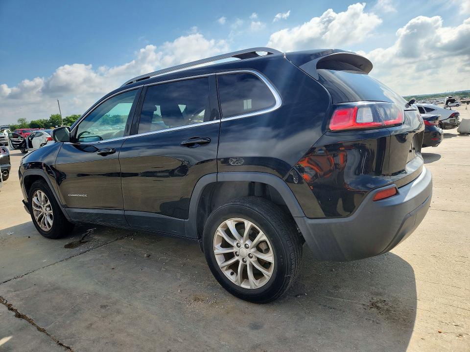 Photo 2 from auction – 2019 JEEP CHEROKEE with VIN 1C4PJLCB9KD109949