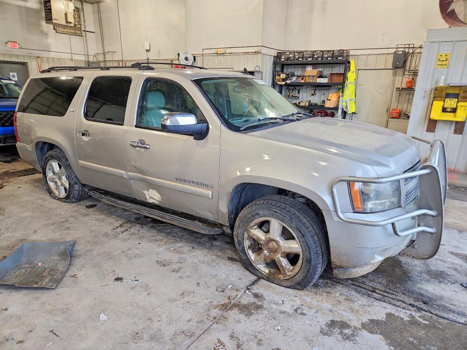 Photo 4 from auction – 2007 CHEVROLET SUBURBAN with VIN 3GNFC16J87G209796