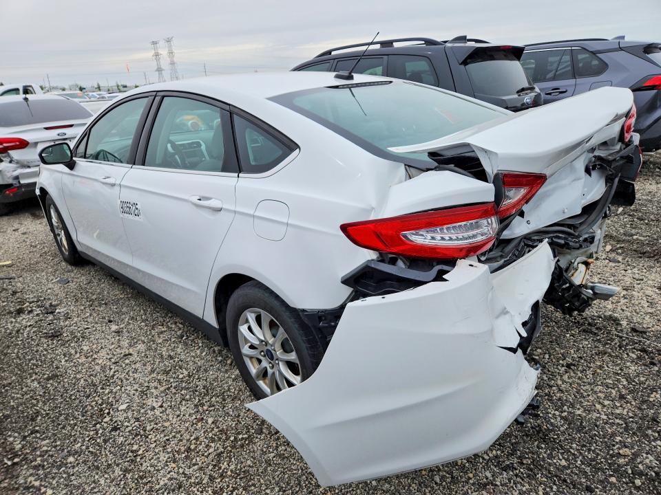 Photo 2 from auction – 2016 FORD FUSION with VIN 3FA6P0G79GR111347