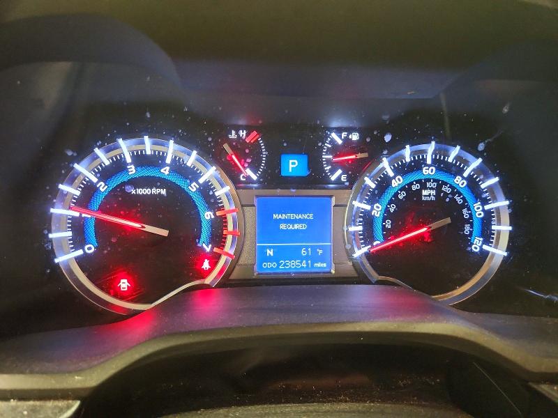 Photo 9 from auction – 2018 TOYOTA 4RUNNER with VIN JTEBU5JR2J5515850
