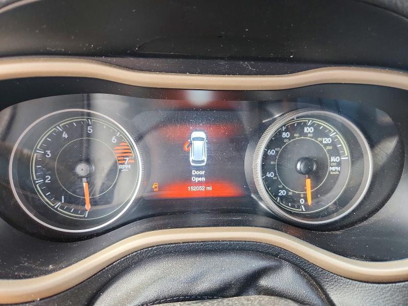 Photo 9 from auction – 2018 JEEP CHEROKEE with VIN 1C4PJLDB6JD568210