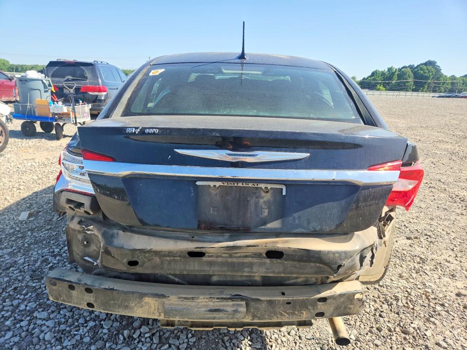 Photo 6 from auction – 2012 CHRYSLER 200 with VIN 1C3CCBABXCN106516