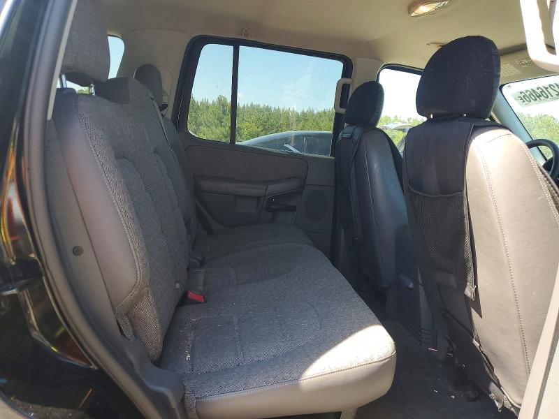 Photo 10 from auction – 2005 FORD EXPLORER with VIN 1FMZU62K75UA30945