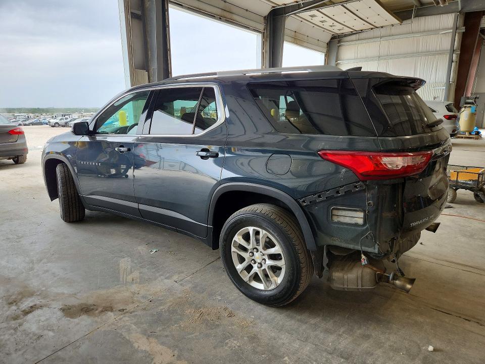 Photo 2 from auction – 2018 CHEVROLET TRAVERSE with VIN 1GNEVGKW2JJ228568