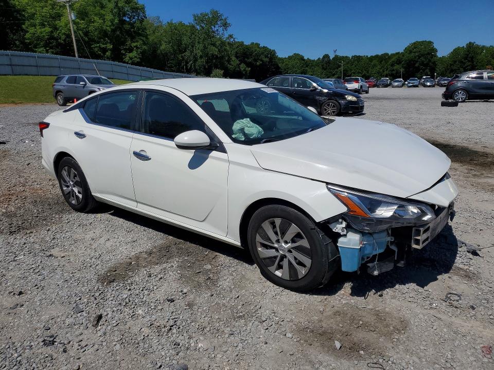 Photo 4 from auction – 2019 NISSAN ALTIMA with VIN 1N4BL4BVXKC228899