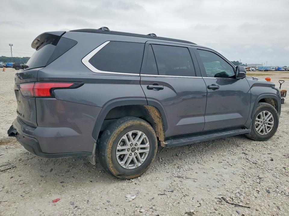 Photo 3 from auction – 2024 TOYOTA SEQUOIA with VIN 7SVAAABA5RX041523